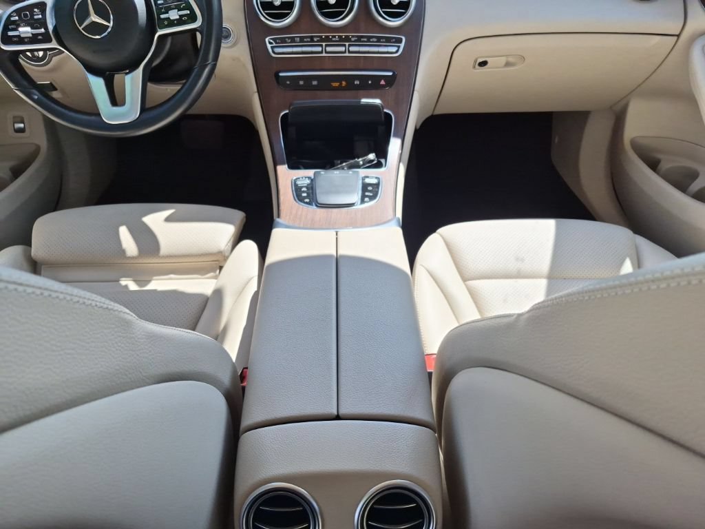 Used 2022 Mercedes-Benz GLC 300 4MATIC w/ Driver Assistance Package image 25