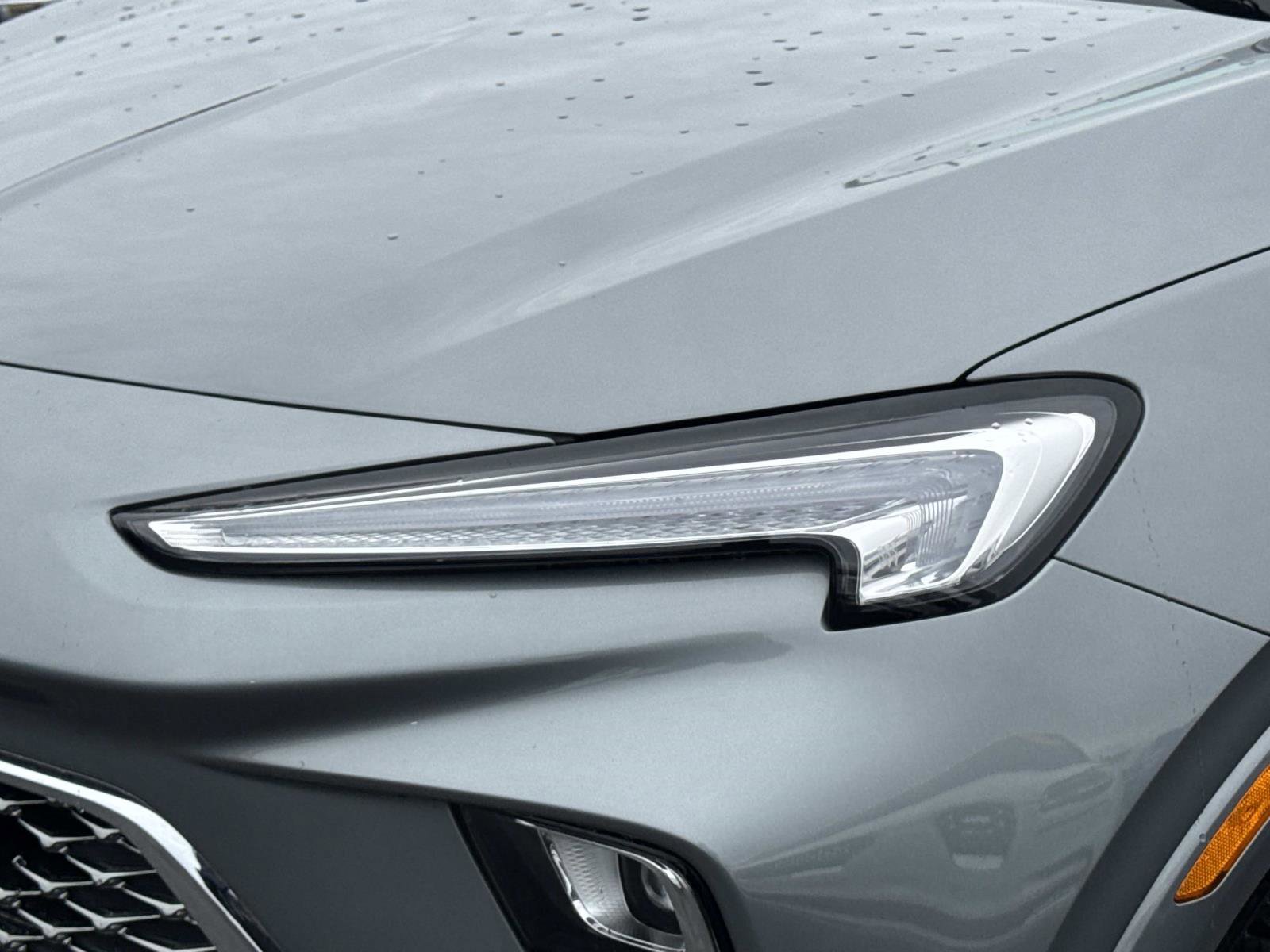 Used 2025 Buick Encore GX Avenir w/ Avenir Convenience Package image 28