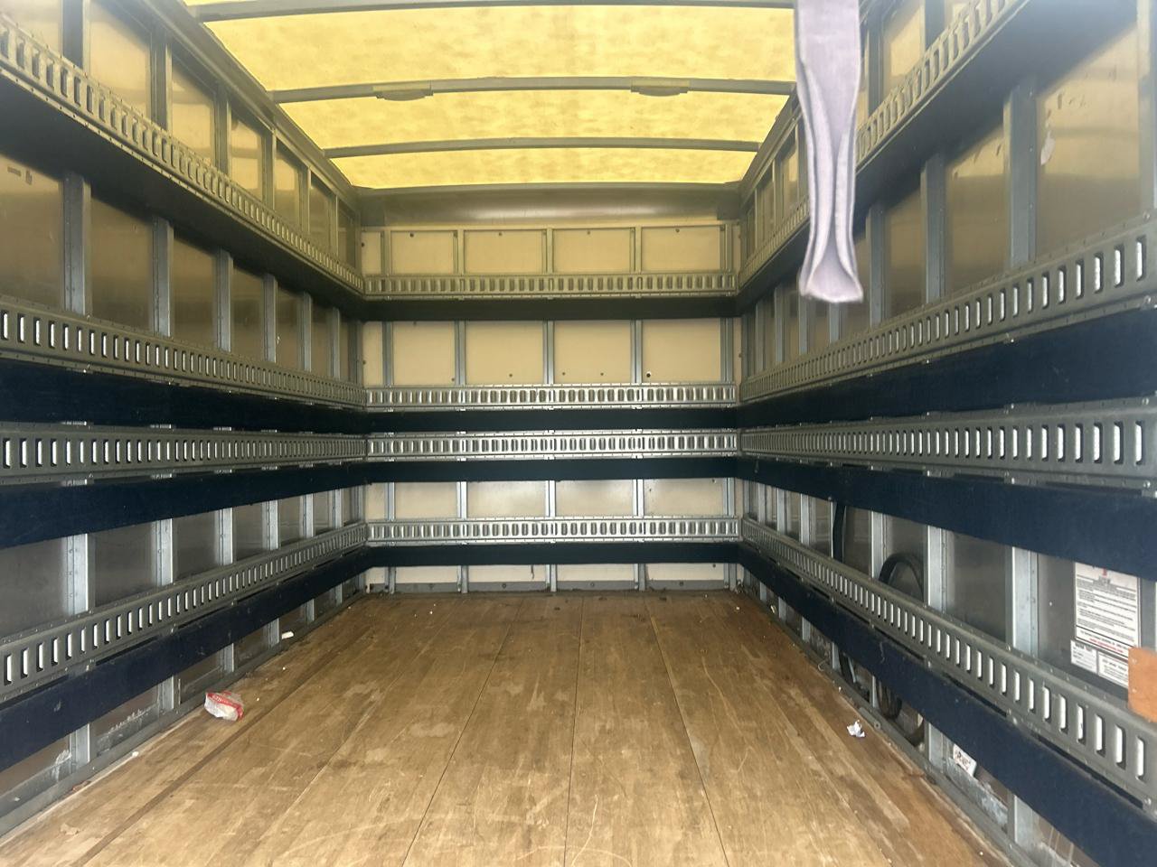 Used 2021 Chevrolet Express 3500 RWD image 13