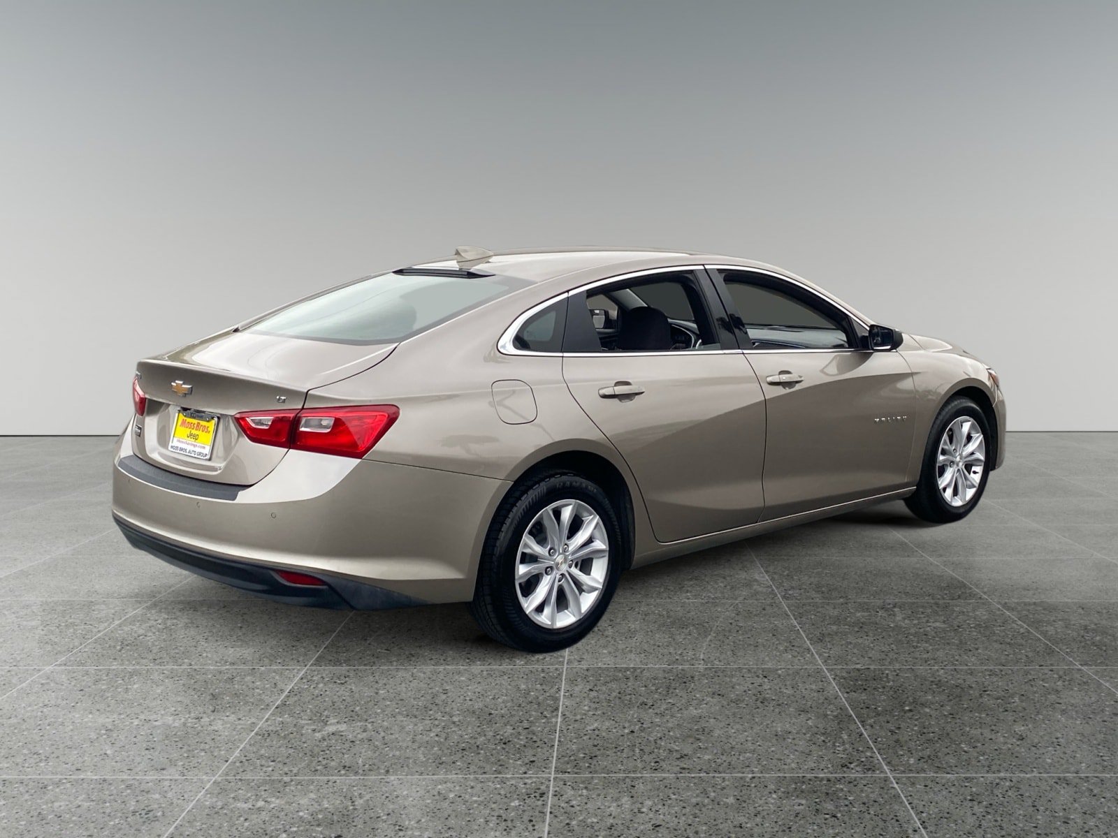Used 2024 Chevrolet Malibu LT FWD image 5