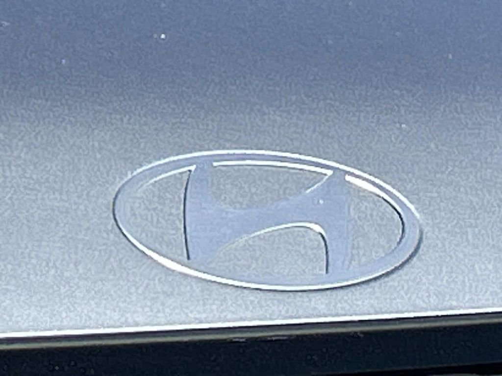 New 2026 Hyundai Santa Fe SE image 10