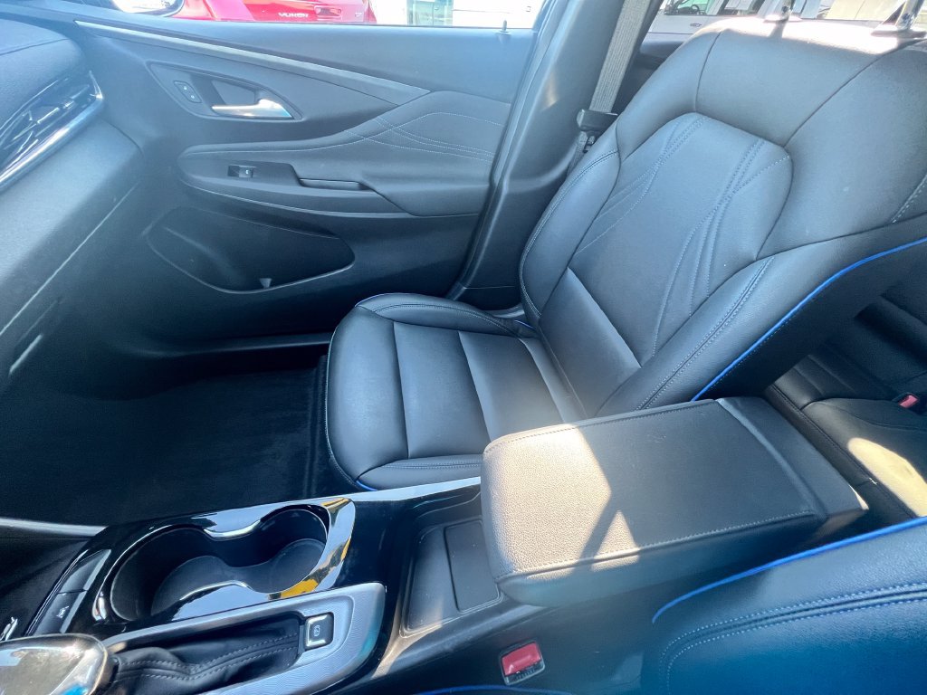 Used 2025 Buick Envista Sport Touring w/ Convenience I Package FWD image 25