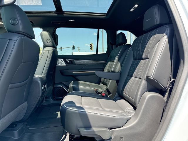 New 2026 Buick Enclave Avenir w/ Super Cruise Package AWD/4WD image 23