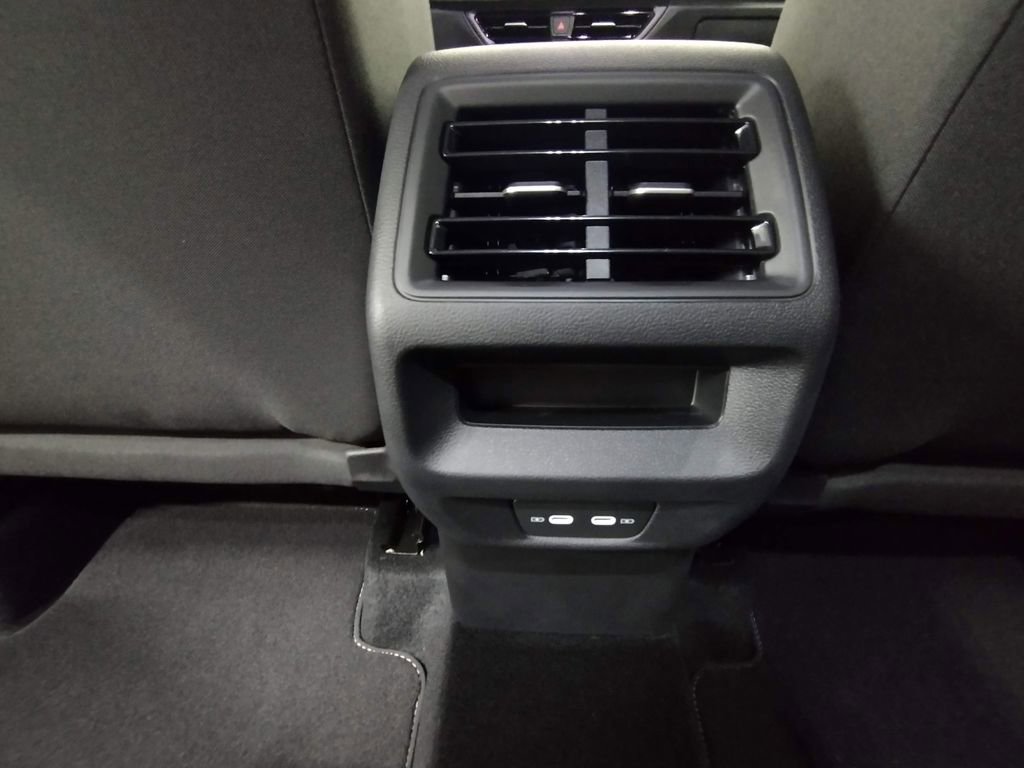 New 2025 Volkswagen Tiguan S image 30