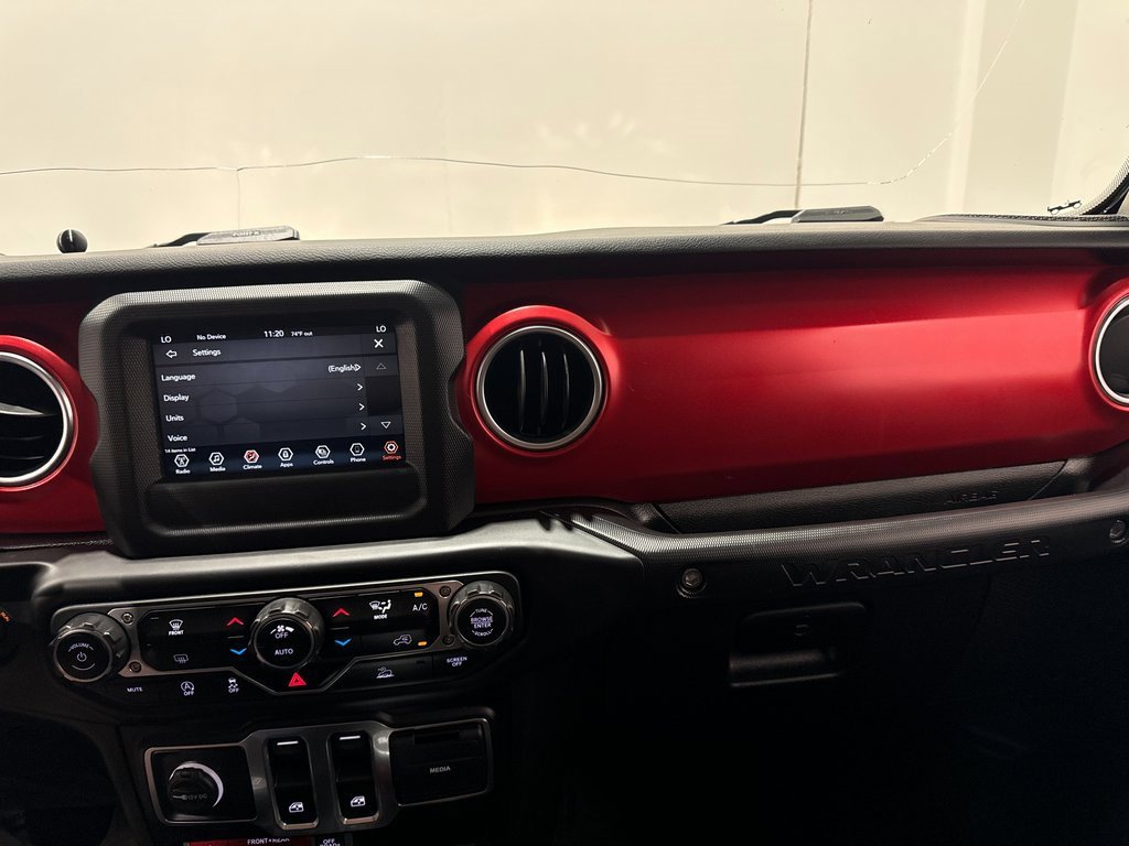 Used 2021 Jeep Wrangler Rubicon image 2