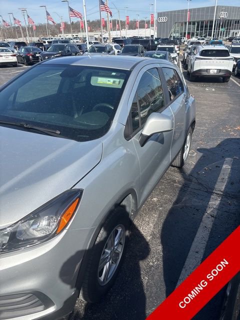 Used 2020 Chevrolet Trax LS w/ Tint and Cruise Package image 1