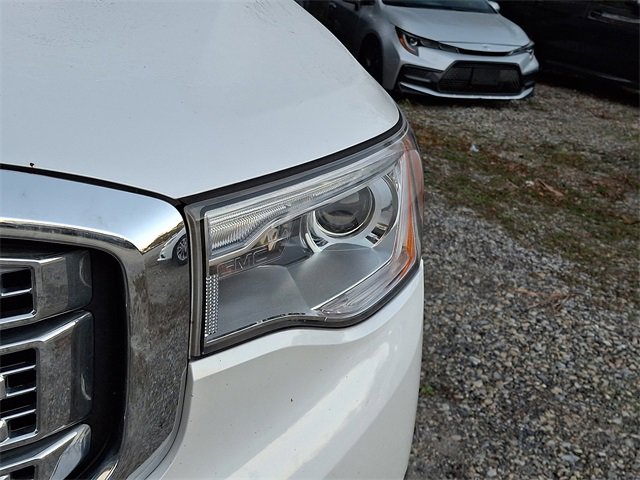 Used 2017 GMC Acadia Denali w/ Technology Package image 7