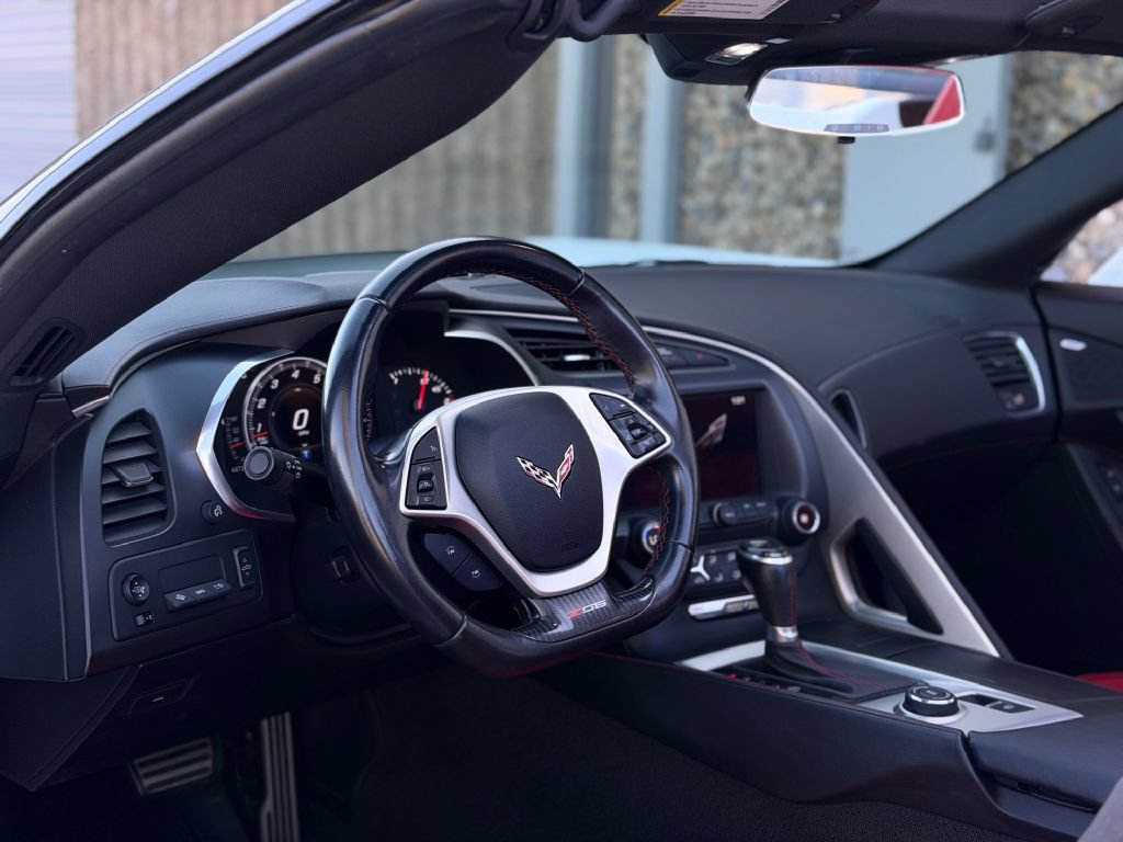 Used 2016 Chevrolet Corvette Z06 RWD image 25