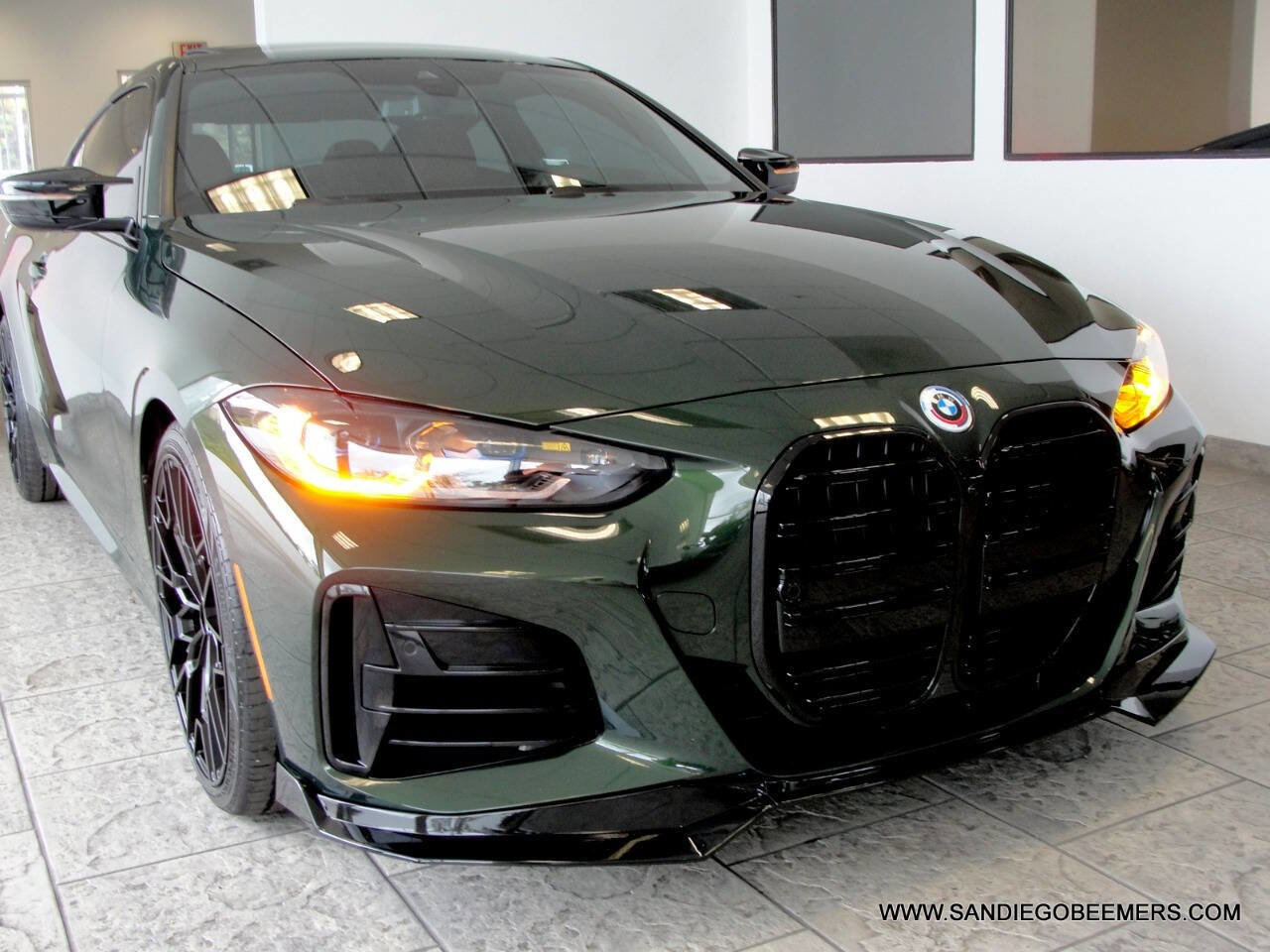 Used 2022 BMW M440i Coupe w/ Premium Package image 28