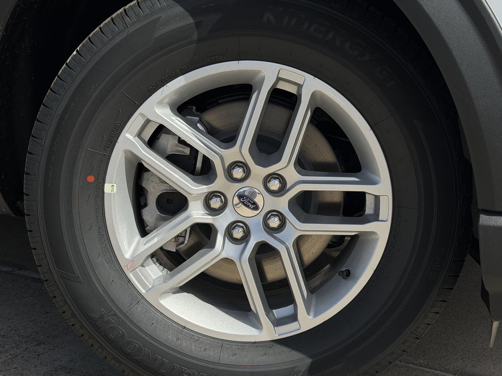 New 2026 Ford Explorer Active AWD/4WD image 8