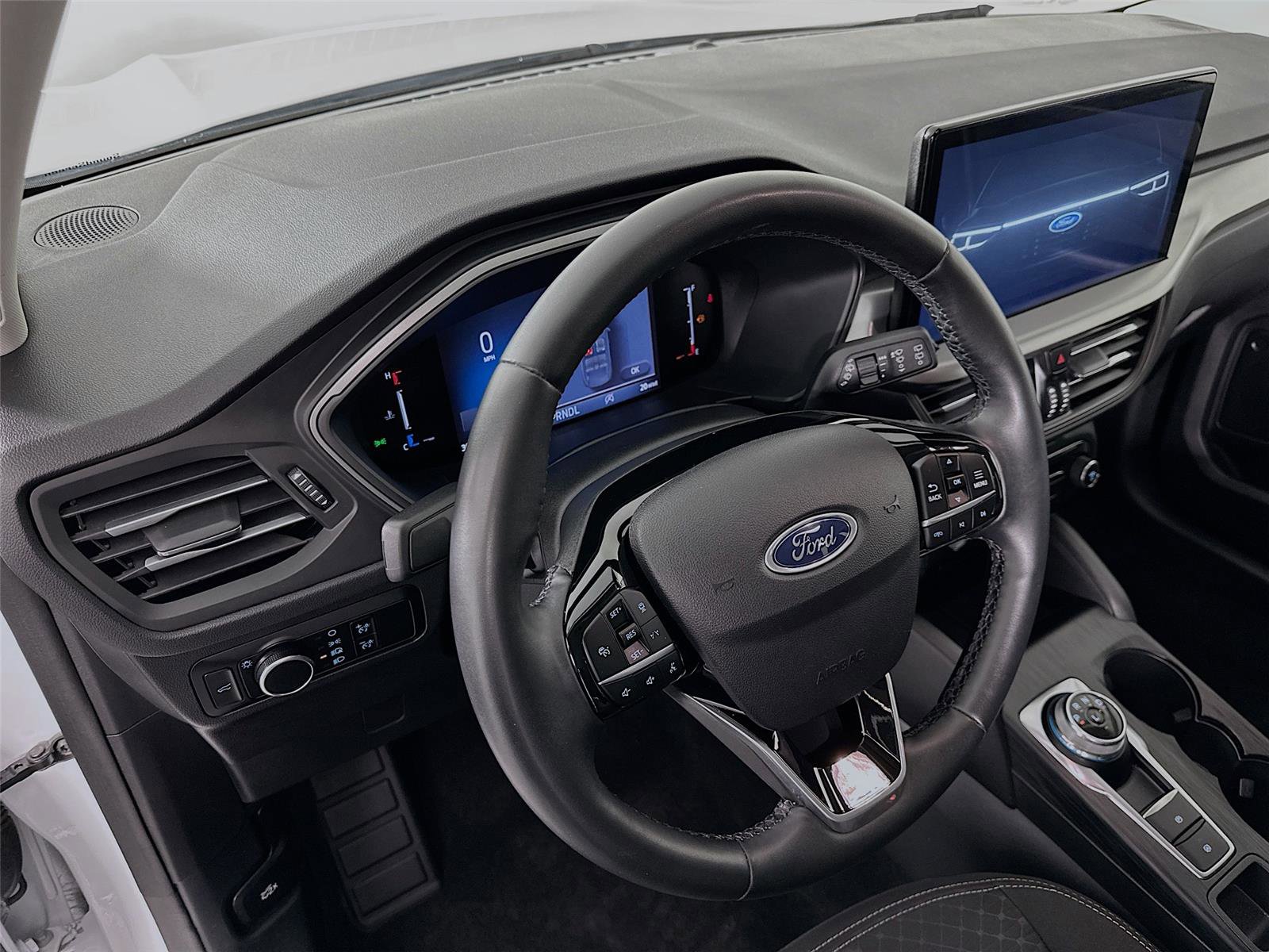 Used 2024 Ford Escape Active w/ Tech Pack #1 image 9