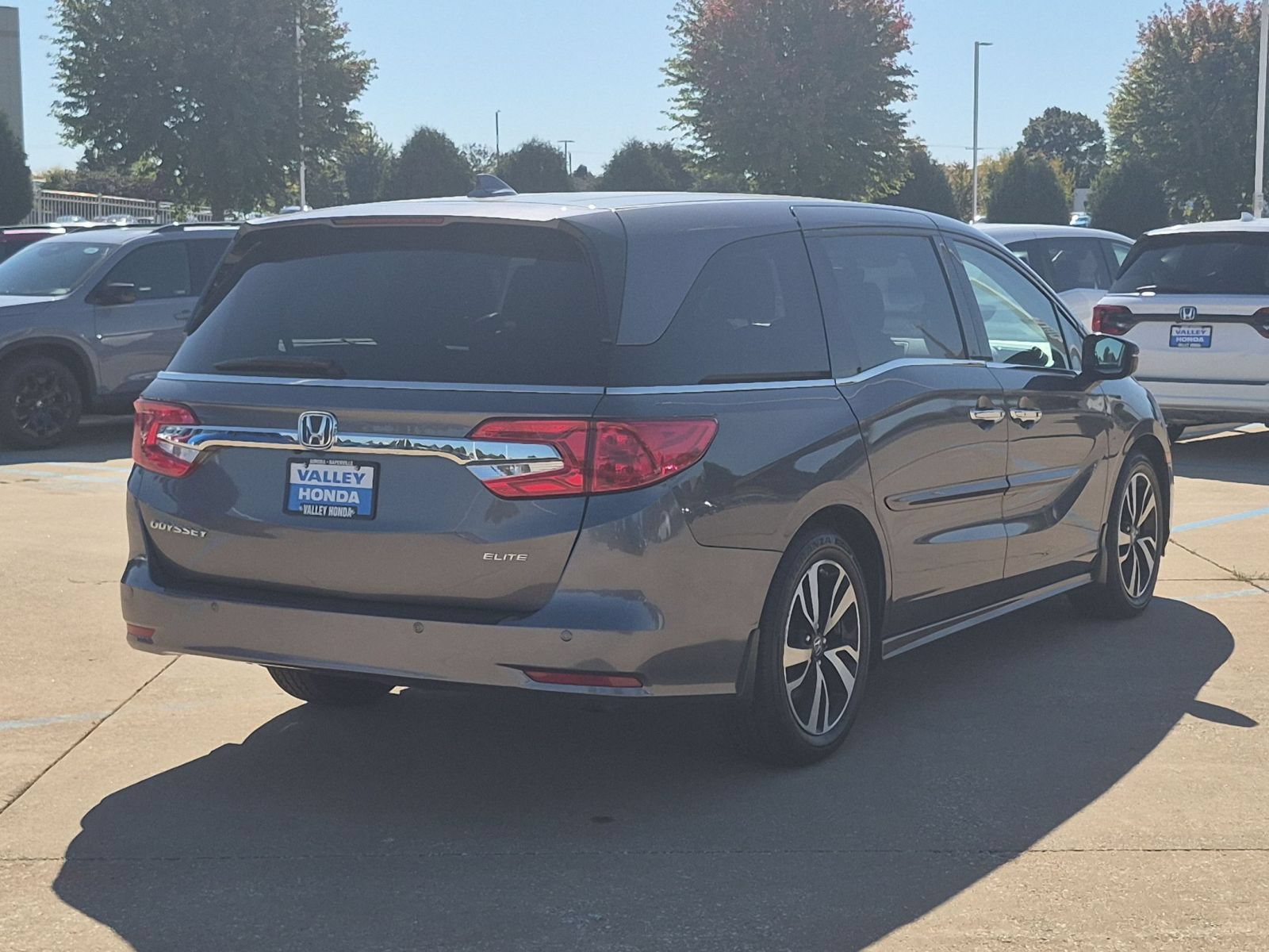 Used 2019 Honda Odyssey Elite image 6