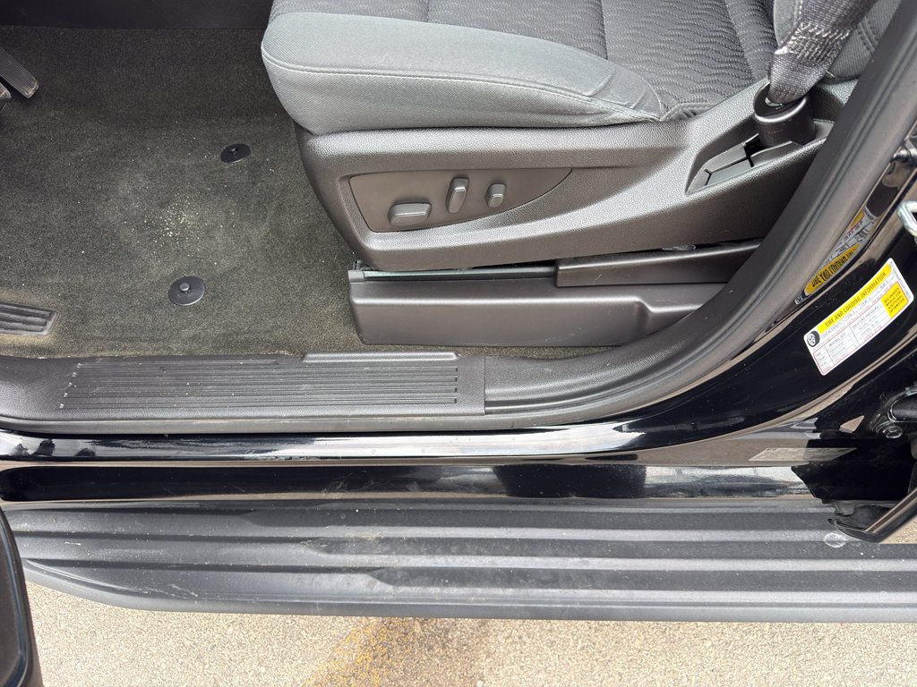 Used 2016 Chevrolet Tahoe LS image 15