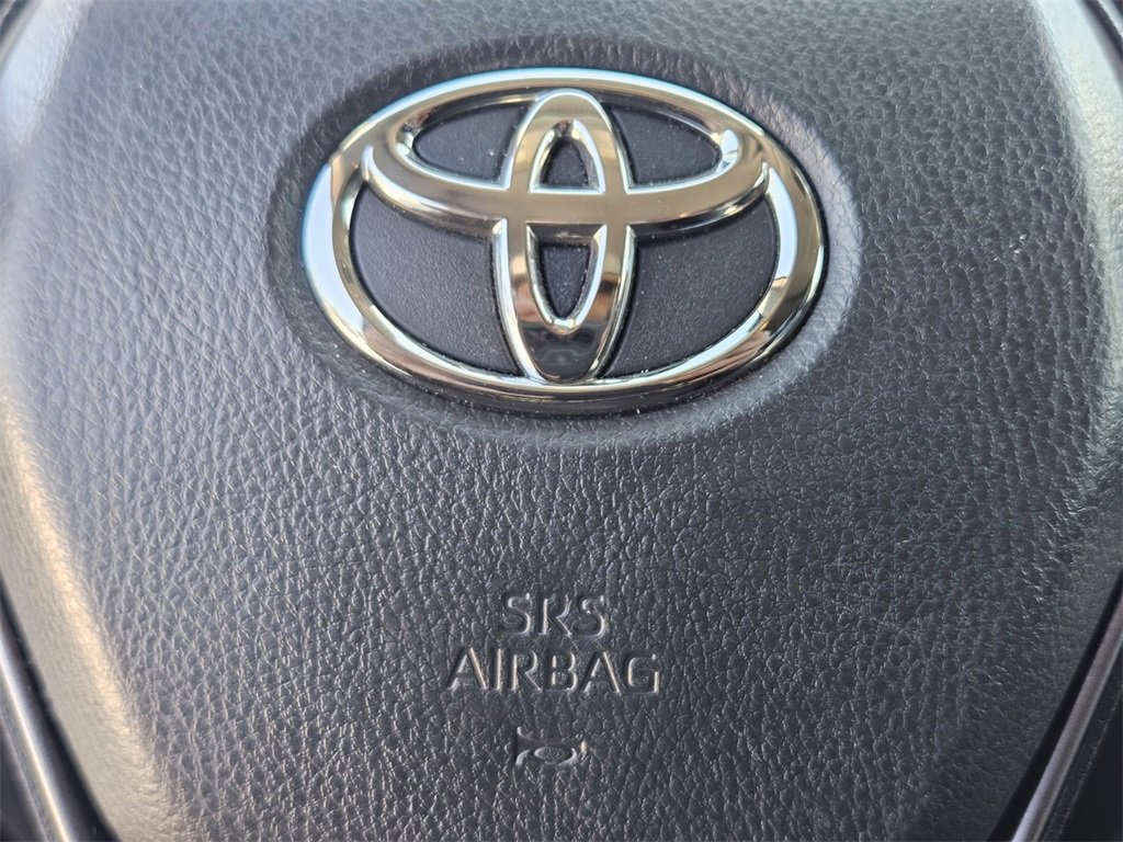 Used 2024 Toyota Camry SE image 26