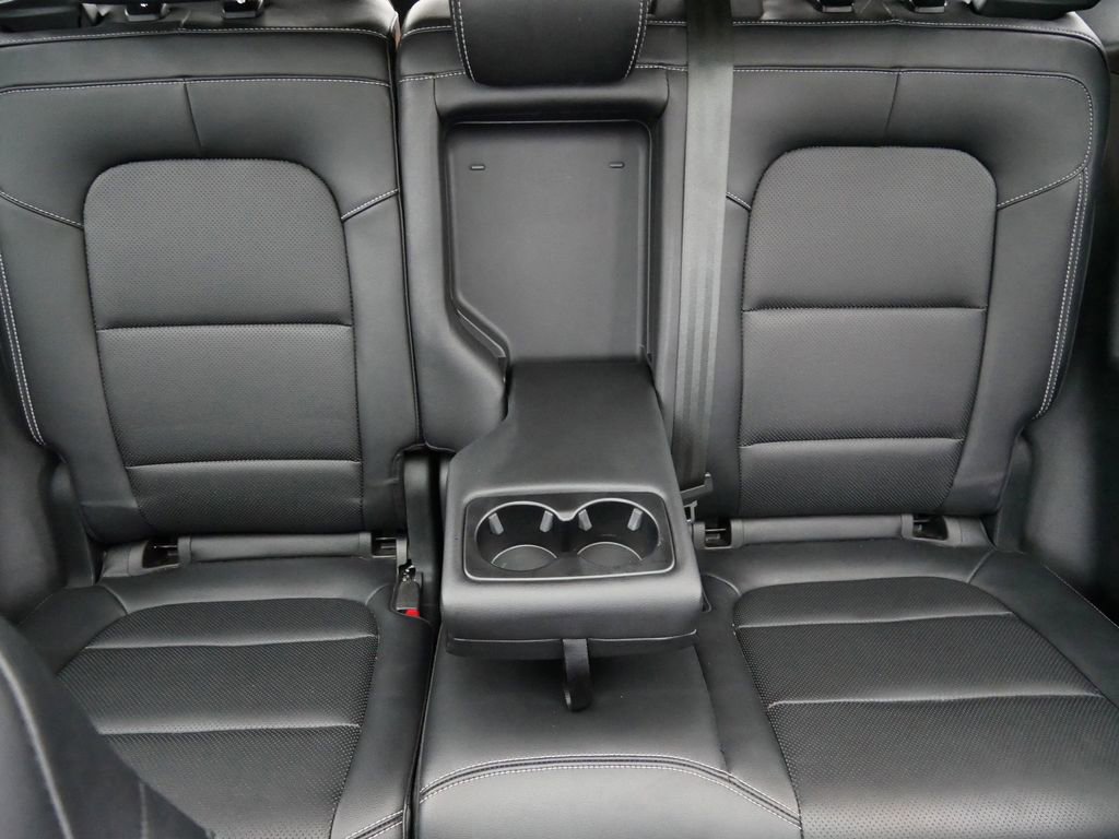 Used 2020 Ford Escape SE Sport image 19