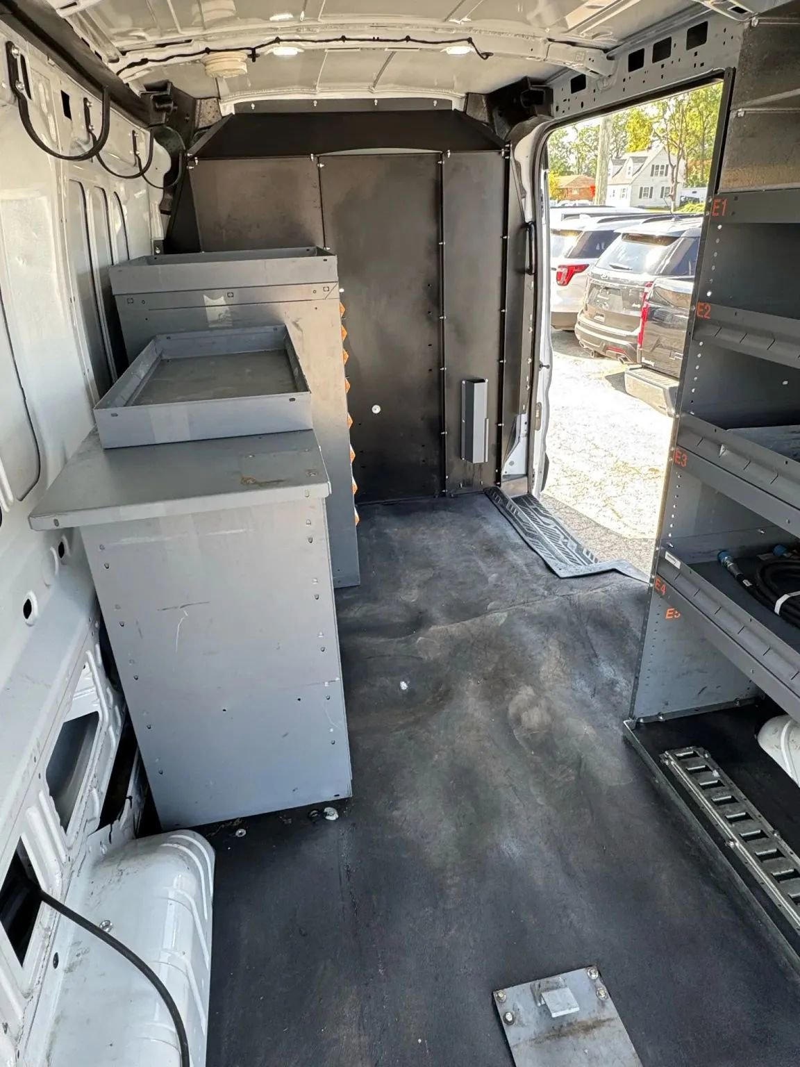 Used 2018 Ford Transit 350 148 Medium Roof RWD image 10