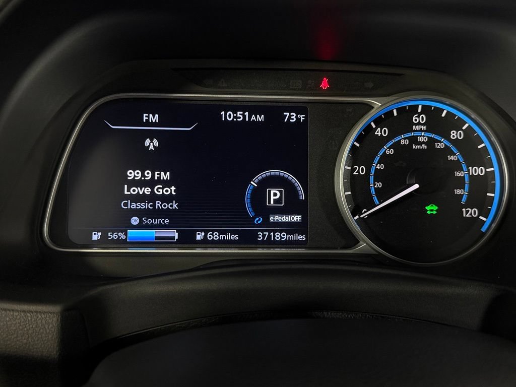 Used 2022 Nissan Leaf SV FWD image 19
