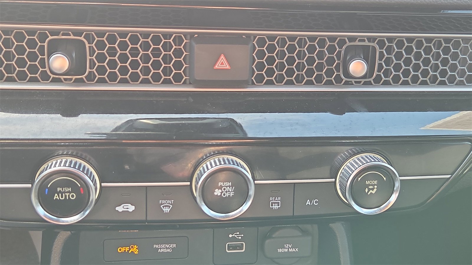 Used 2023 Honda Civic Sport image 19