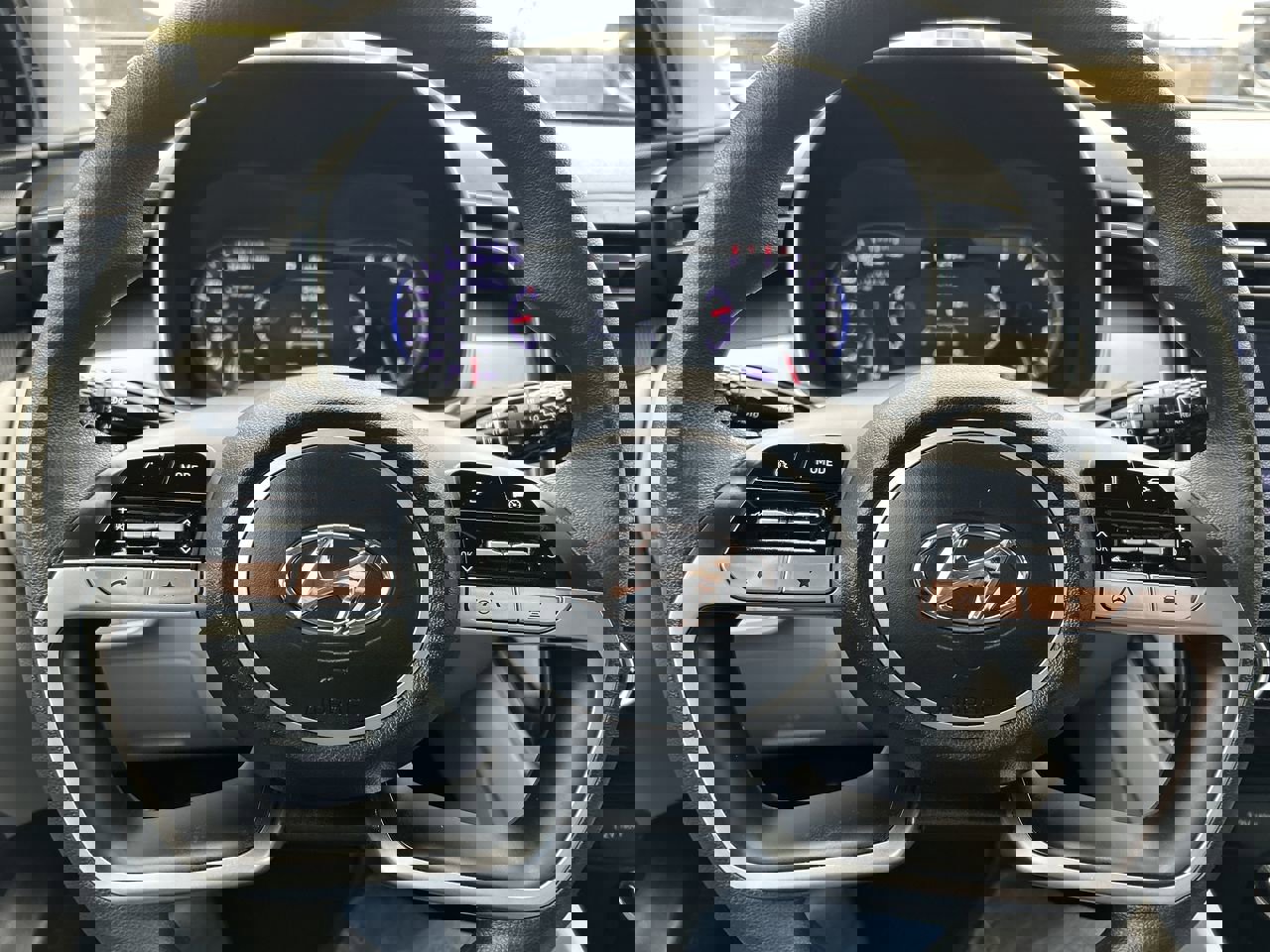 Used 2023 Hyundai Tucson SEL image 25