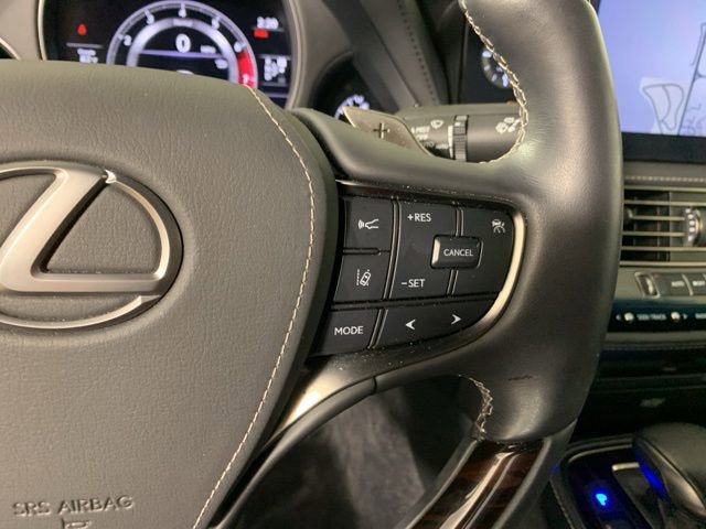 Used 2022 Lexus LS 500 AWD w/ Luxury Package image 24