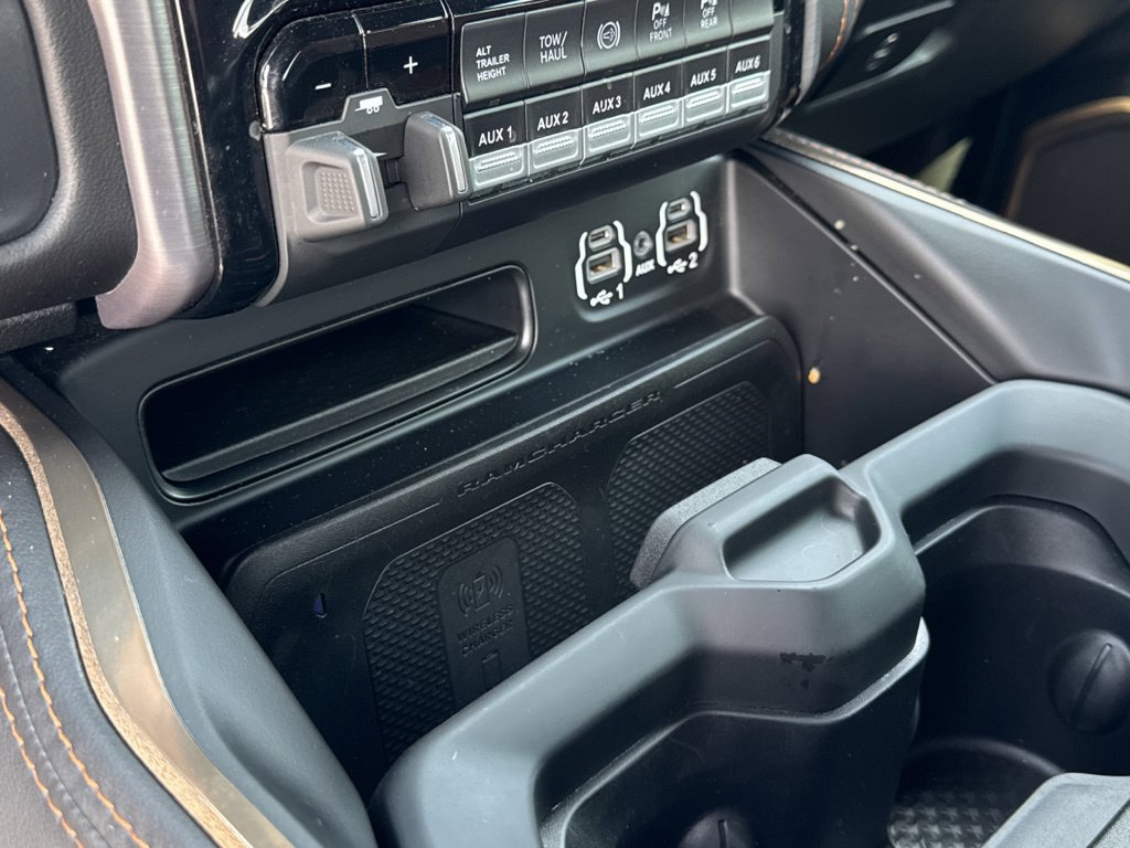 Used 2022 RAM 3500 Limited AWD/4WD image 12