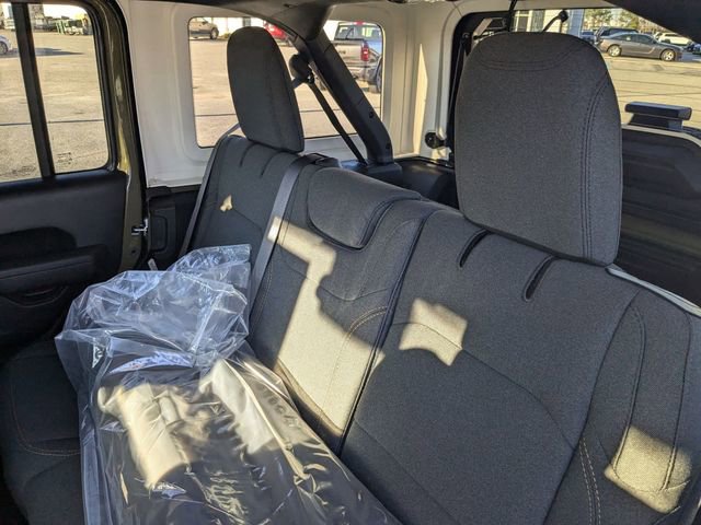 New 2025 Jeep Wrangler Unlimited Sport AWD/4WD image 31