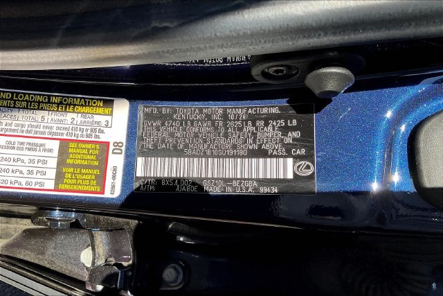 Used 2025 Lexus ES 350 w/ Premium Package FWD image 4