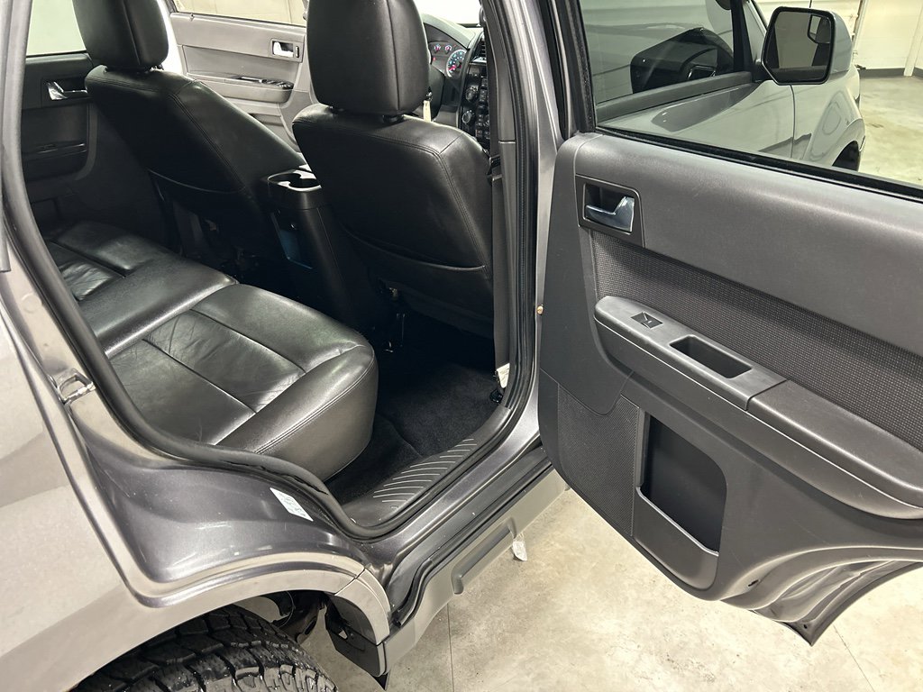 Used 2012 Ford Escape Limited image 59