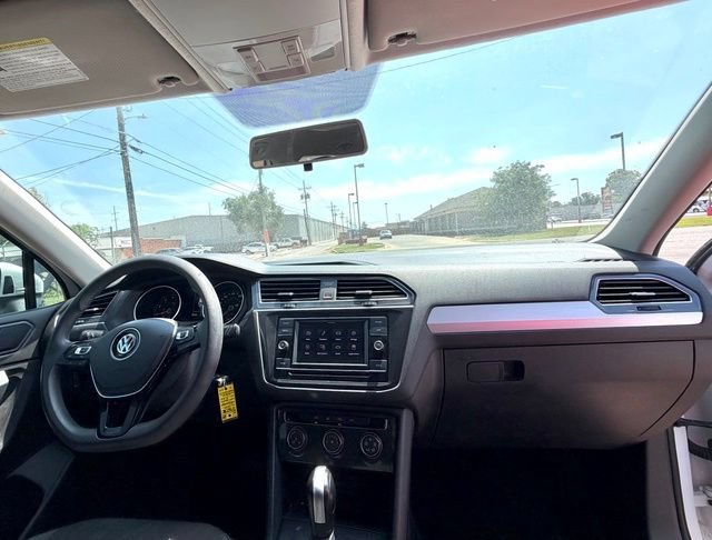 Used 2021 Volkswagen Tiguan S FWD image 13