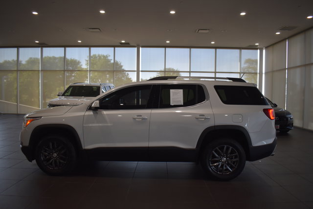 Used 2017 GMC Acadia SLT FWD image 4