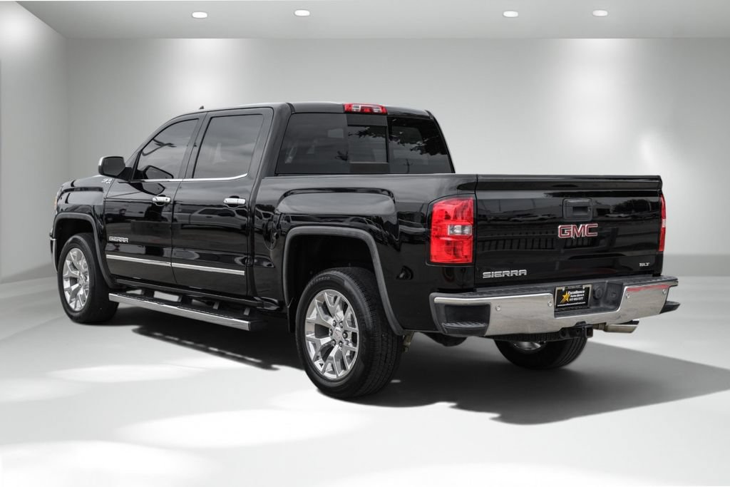 Used 2015 GMC Sierra 1500 SLT w/ SLT Crew Cab Value Package AWD/4WD image 9