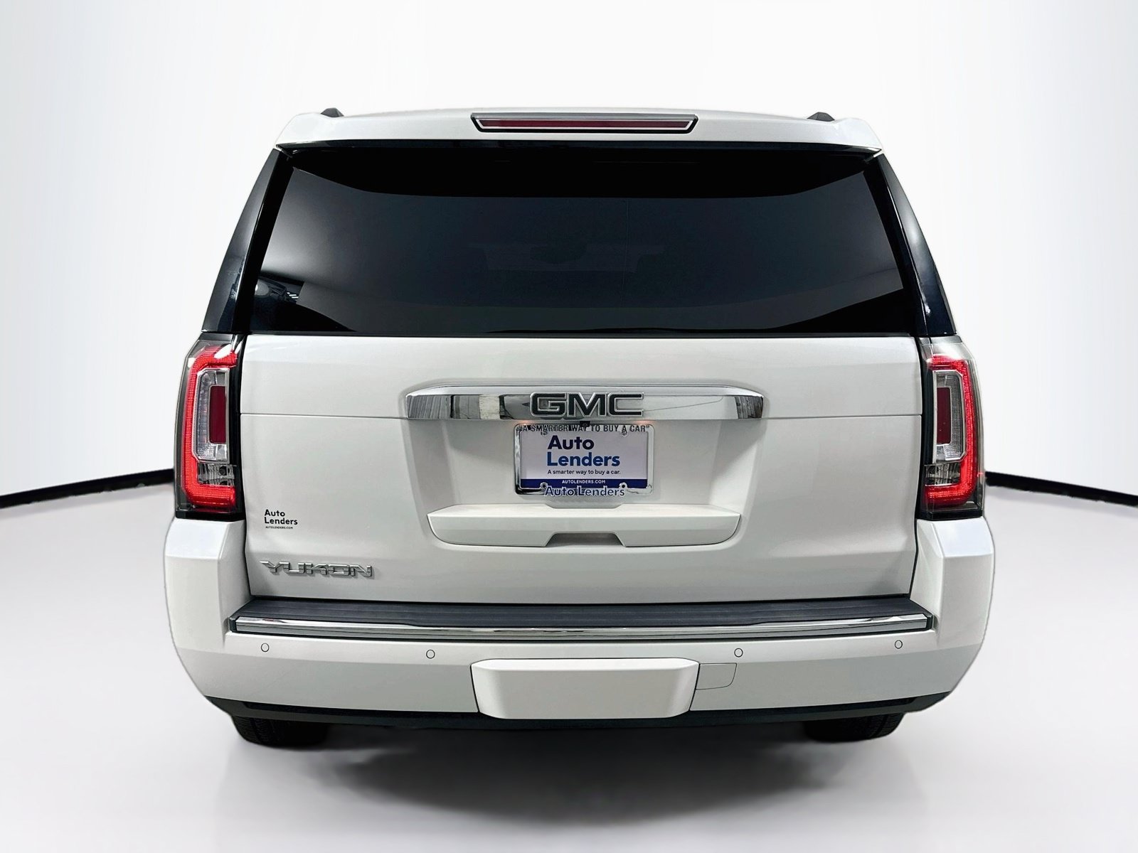 Used 2017 GMC Yukon Denali w/ Open Road Package RWD image 6