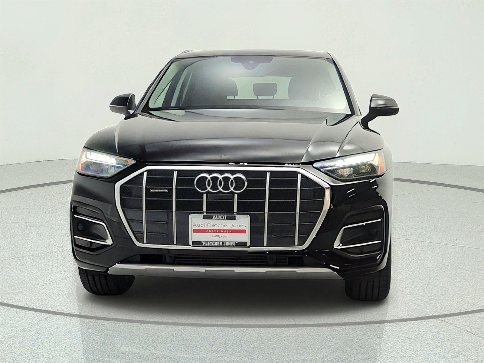 Used 2023 Audi Q5 2.0T Premium Plus w/ Premium Plus Package AWD/4WD image 2
