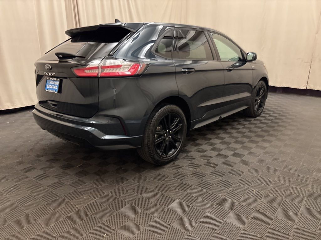 Used 2023 Ford Edge ST-Line image 5