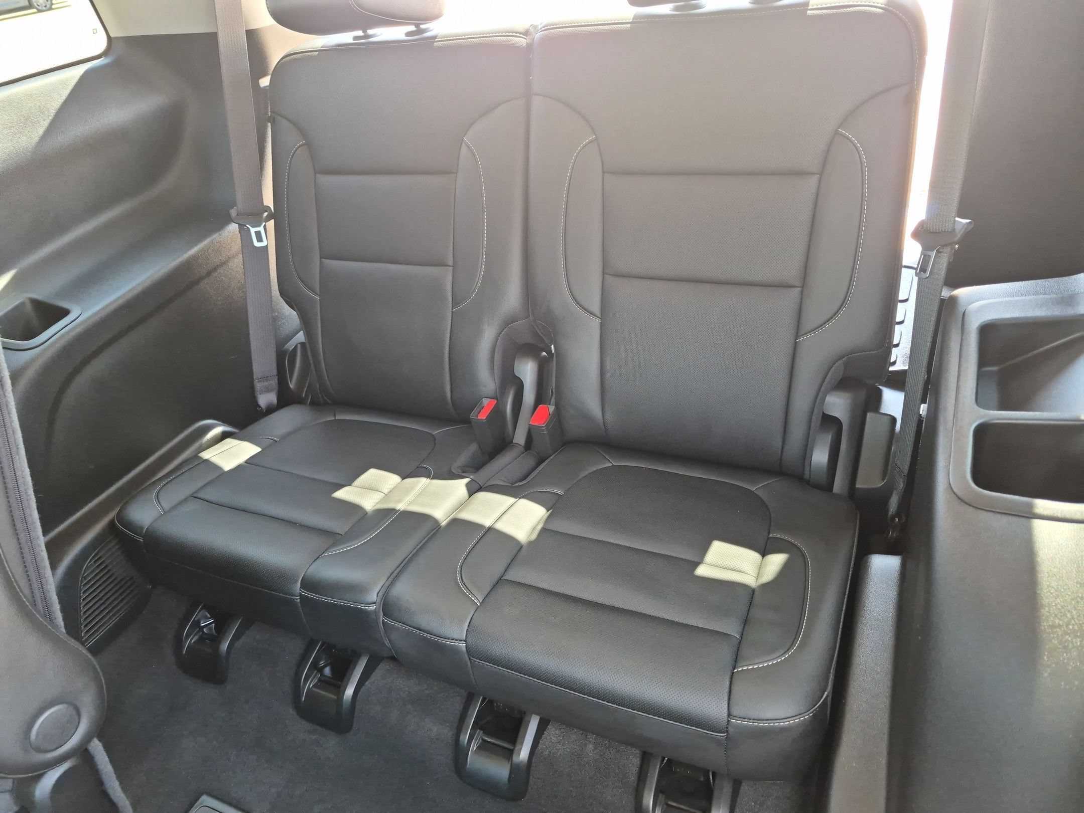 Used 2023 GMC Acadia SLT w/ Preferred Package AWD/4WD image 24