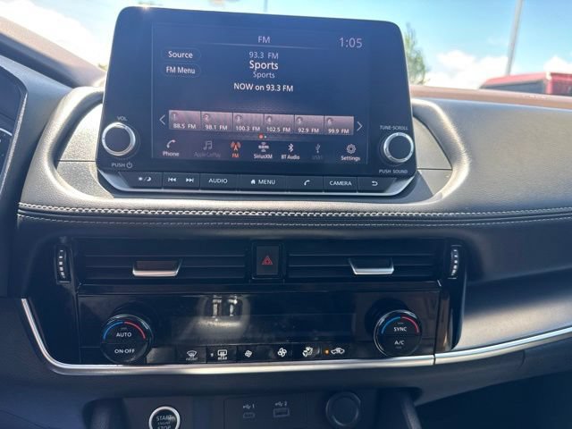 Used 2022 Nissan Rogue SV FWD image 17