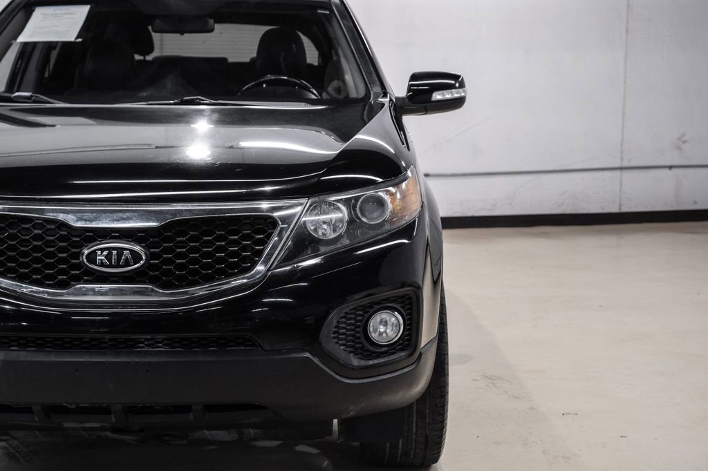 Used 2012 Kia Sorento EX w/ EX V6 Premium Pkg image 45