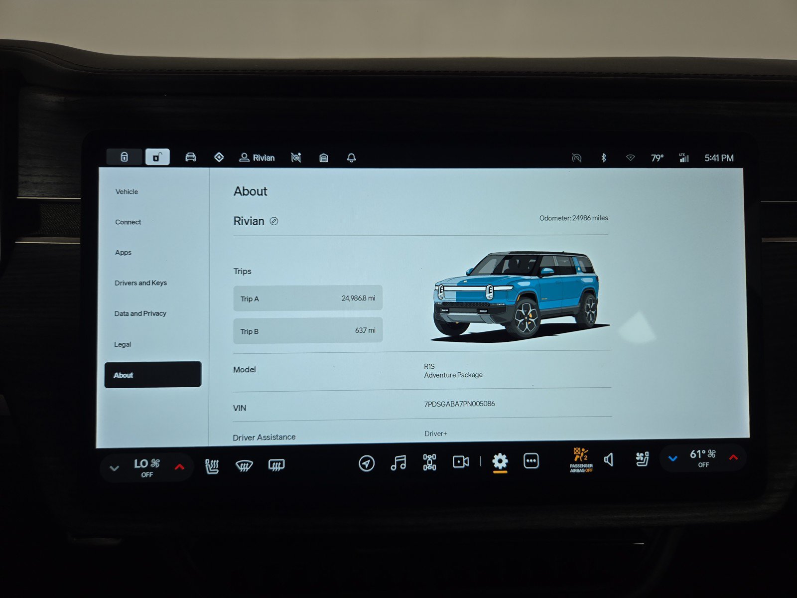 Used 2023 Rivian R1S Adventure AWD/4WD image 29