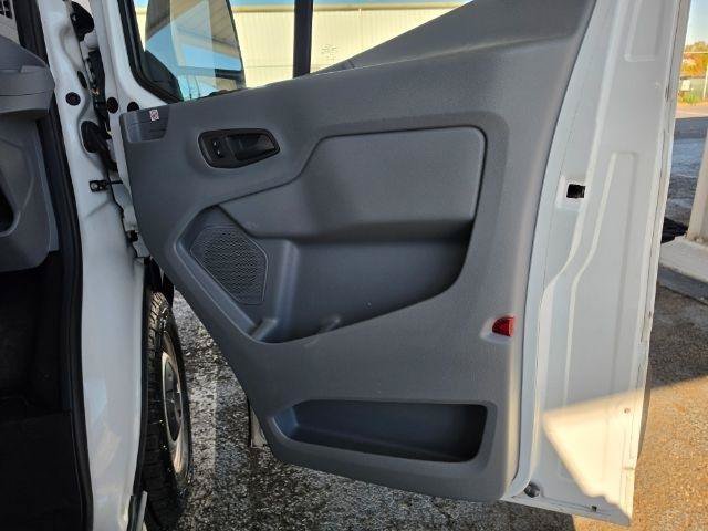 Used 2019 Ford Transit 150 148 Medium Roof RWD image 28