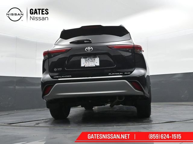 Used 2024 Toyota Highlander Platinum image 44