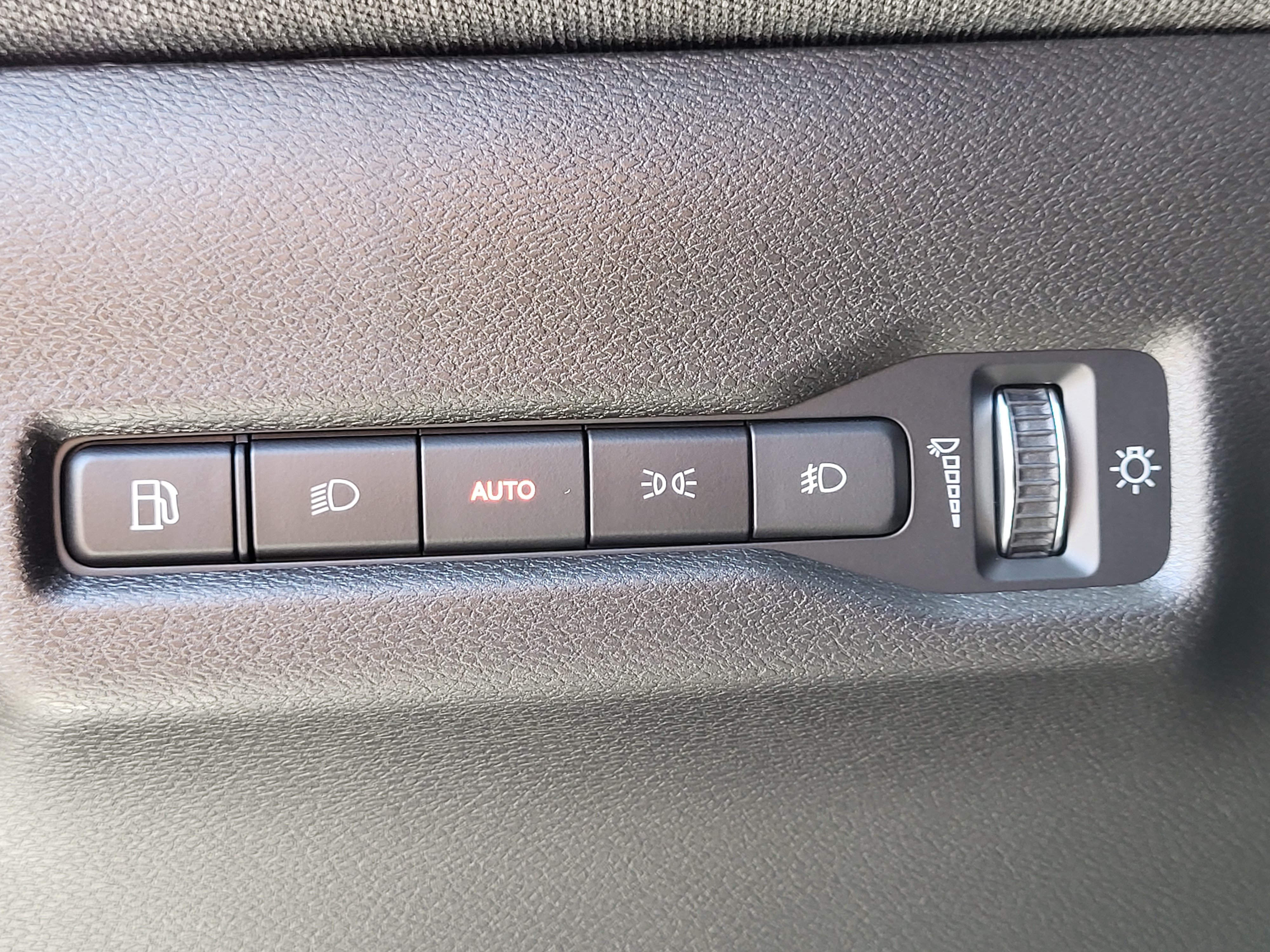 New 2026 Jeep Cherokee Laredo AWD/4WD image 15