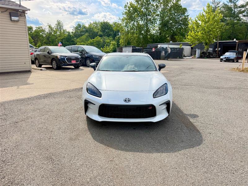Used 2024 Toyota GR86 RWD image 27