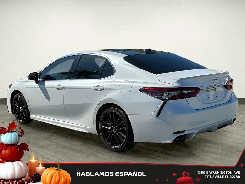 Used 2021 Toyota Camry XSE image 5