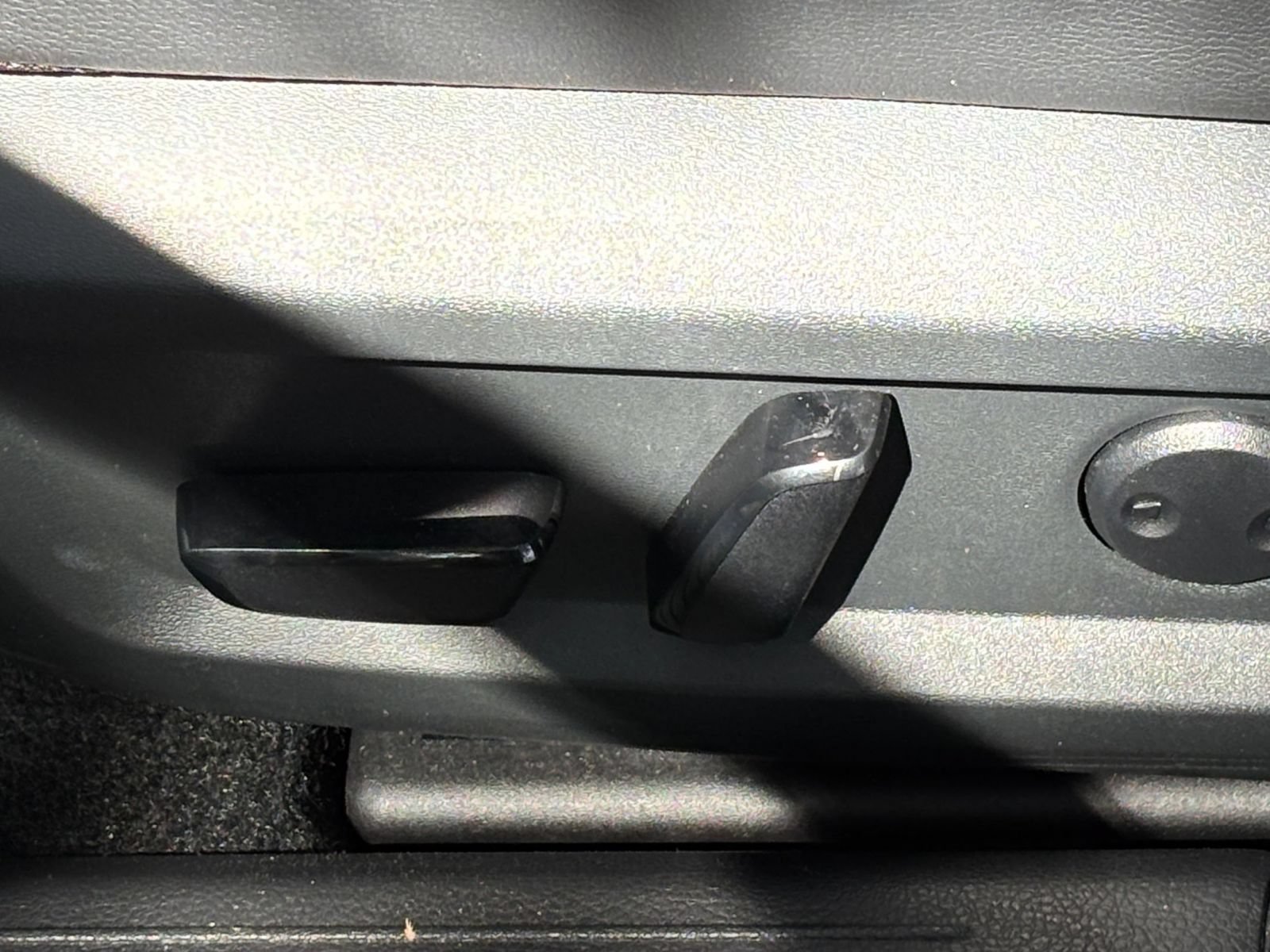 Used 2026 Nissan Rogue SL AWD/4WD image 22