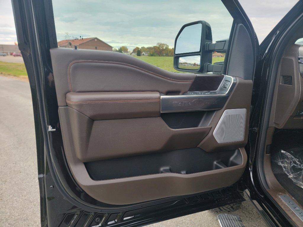 New 2026 Ford F350 King Ranch w/ Tremor Off-Road Package image 15