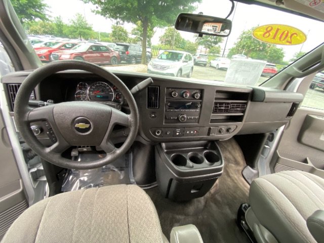 Used 2018 Chevrolet Express 3500 LT w/ LT Preferred Equipment Group RWD image 16