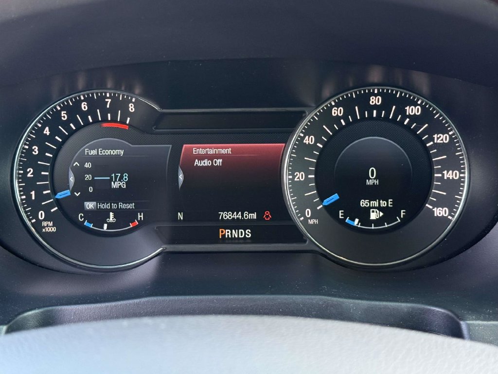 Used 2016 Ford Explorer Platinum AWD/4WD image 26