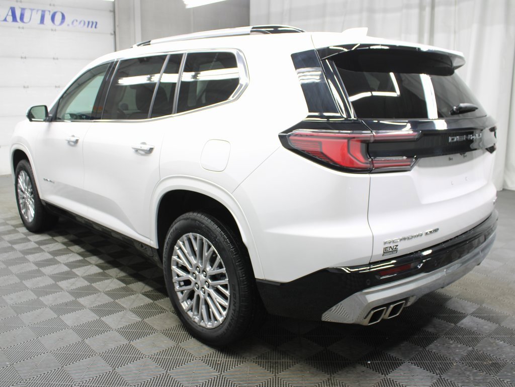 Used 2024 GMC Acadia Denali image 5