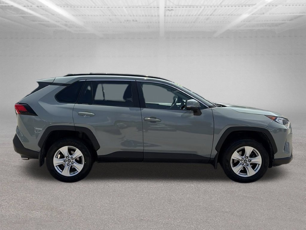 Used 2019 Toyota RAV4 XLE w/ Convenience Package AWD/4WD image 7