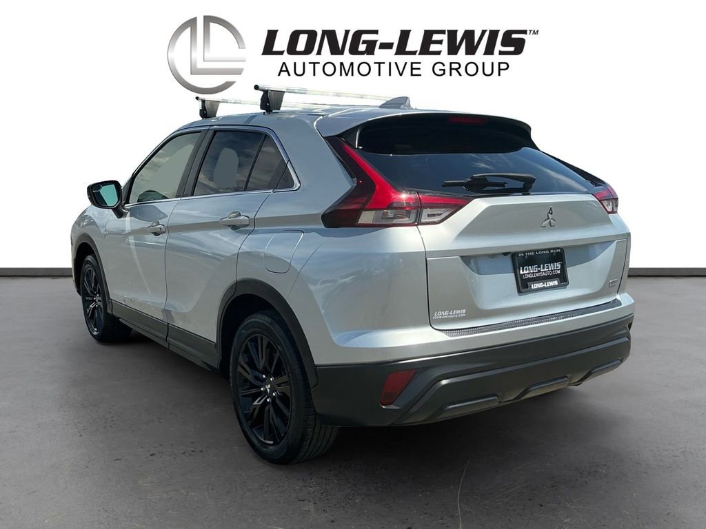 Used 2023 Mitsubishi Eclipse Cross LE AWD/4WD image 4